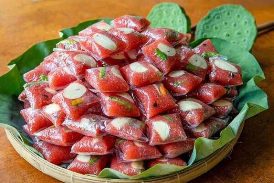 Embrace the vibrant spirit of Dong Thap Travel culinary adventures